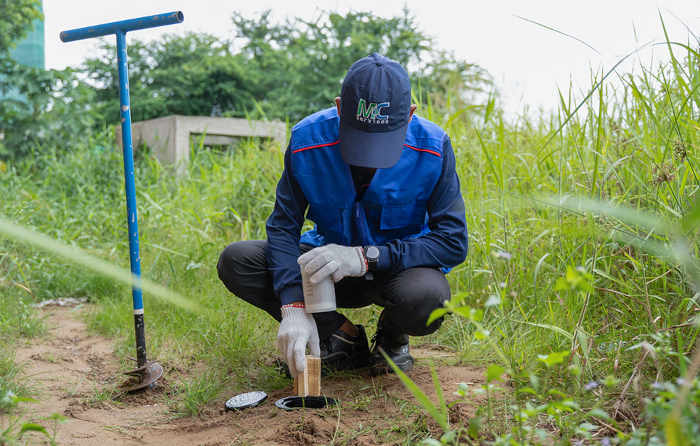 <span class=id-color>MC</span> Termite